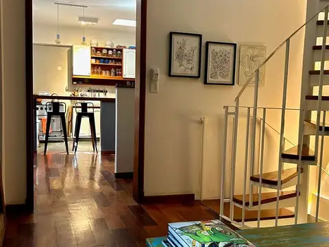Depto Tipo Casa 3 ambientes con 2 baños