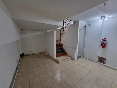 Local en Alquiler en Retiro, $ 1.000.000