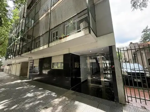 Vista Abierta y Luminoso dpto en VILLA URQUIZA
