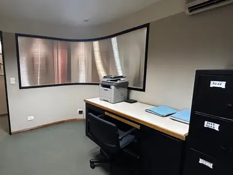 Oficina en Venta al Este