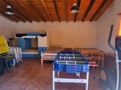 Casa en Venta con 2 cocheras