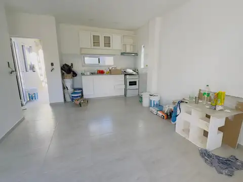 Depto Tipo Casa en Alquiler de 2 dormitorios