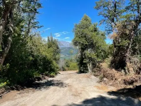 Terreno en Venta 77  mts Frente