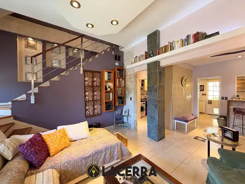 Casa 5 amb con jardín en Villa Ballester (financiación o permuta por casa en San Sebastián)