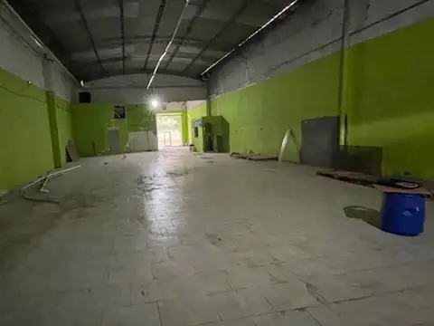 Depósito a la venta en La Plata