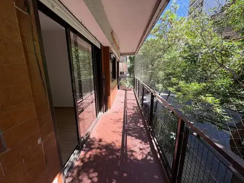 Avenida Doctor Ricardo Balbín 2300