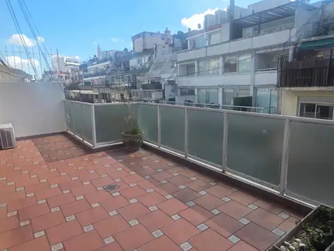RECOLETA 3 Amb, Excelente Semipiso al Fte Balcon Terraza.