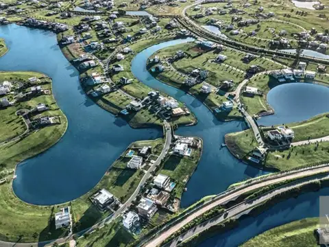 Terreno en Amarras Puertos del Lago Escobar