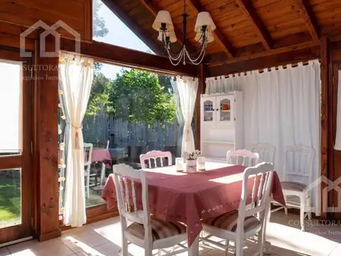 Casa en Venta con 1 cochera