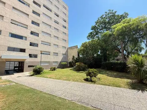 VENTA APARTAMENTO 2 DORMITORIOS GARAJE MALVIN
