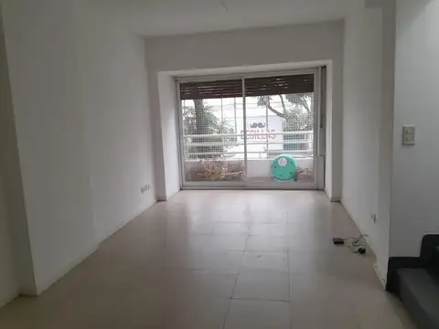 Departamento en Alquiler en Olivos, $ 950.000