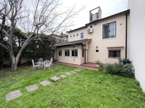 CASA VENTA 5 AMB PLAY ROOM APTO CREDITO VLUZURIAGA