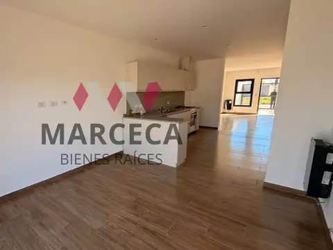 Casa en Alquiler al Norte