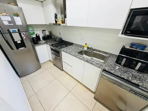 Depto Tipo Casa en Venta con 1 cocheras