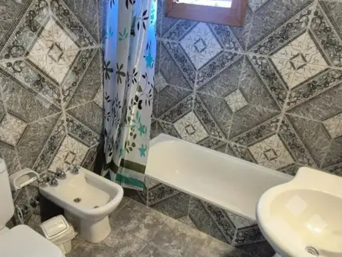 Depto Tipo Casa en Venta 8 años