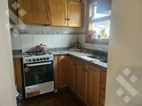 Depto Tipo Casa 3 ambientes con 2 baños