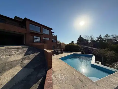 Villa del Lago, Villa Carlos Paz