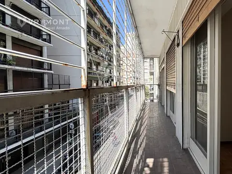 Departamento de 4 ambientes en venta en parque Rivadavia Caballito con balcon