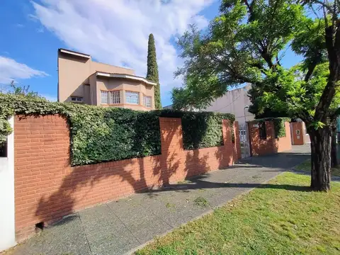 Casa en Venta de 5 dormitorios