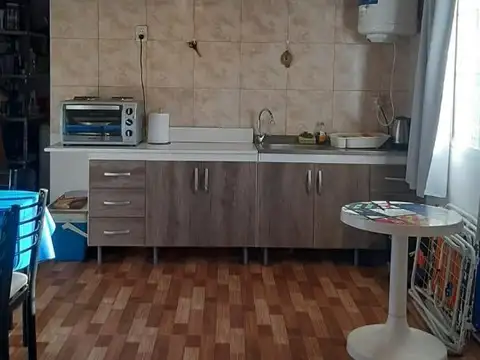 Depto Tipo Casa en Alquiler en Santa Clara del Mar, $ 400.000