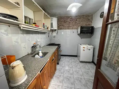 Amplio PH con Terraza al Contrafrente - 4 Ambientes