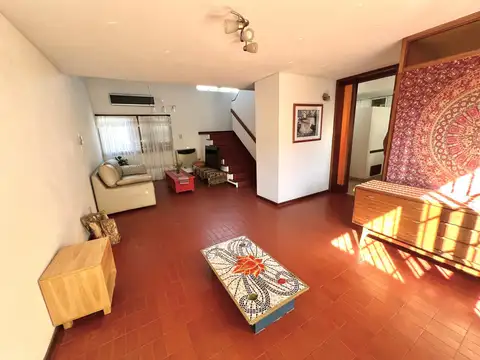 Casa en Alquiler de 3 dormitorios