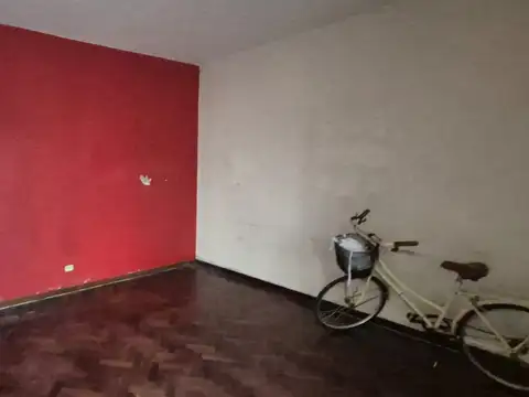 Depto Tipo Casa en Venta al Este