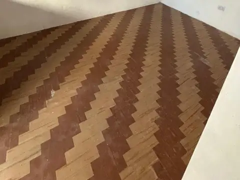 Depto Tipo Casa en Alquiler en Carapachay, $ 700.000