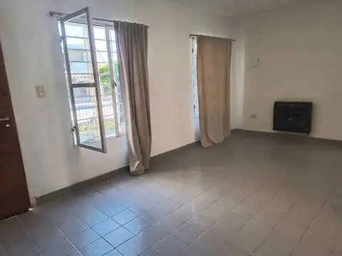 Casa en Alquiler en Salta, $ 900.000
