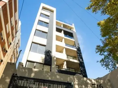 Pio Diaz 700 , Piso 1