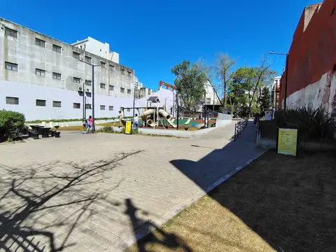 Depto Tipo Casa en Venta en Monserrat, USD 105.000