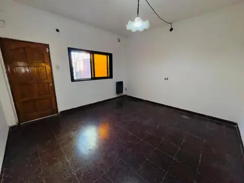 casa tipo duplex disponible en alquiler
