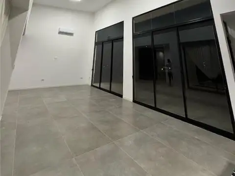 Casa en Venta 1 año