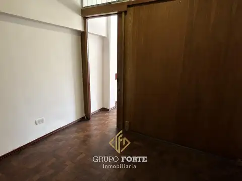 Dean Funes 381 , Piso 2