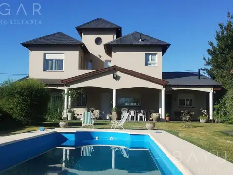 Venta - IMPONENTE PROPIEDAD en Barrio Parque Patagonia - Bahía Blanca