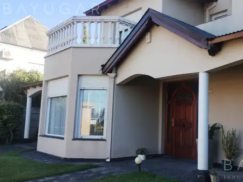 Casa en Venta en Bahía Blanca, USD 390.000