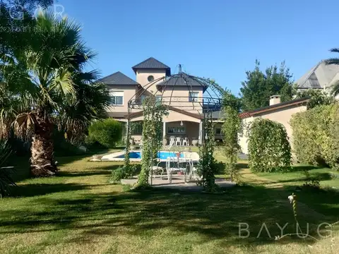 Venta - IMPONENTE PROPIEDAD en Barrio Parque Patagonia - Bahía Blanca