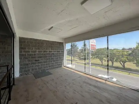 Local en Venta en Castelar Norte, USD 299.000