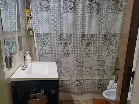 Depto Tipo Casa en Venta en Villa Sarmiento, USD 88.000