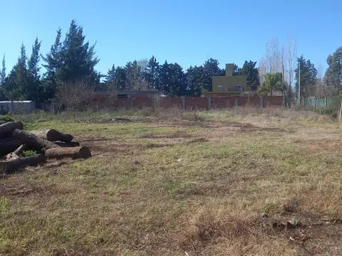 TERREO EN VENTA 1500 M2 GENERAL RODRIGUEZ