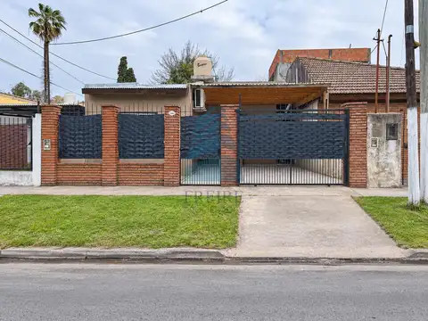 VENTA Casa de 2 ambientes en Del Viso Pilar