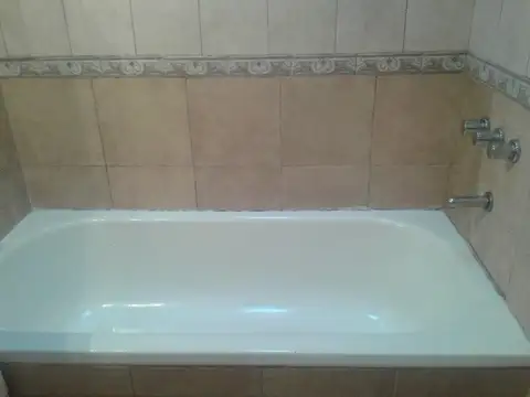 Casa en Venta en Quilmes Oeste, USD 85.000