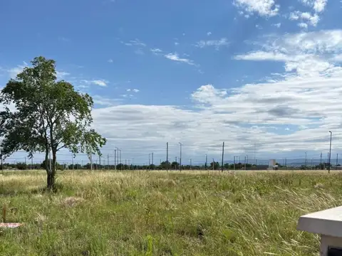 Lote 360m2 Barrio Norte 2 Apto Duplex