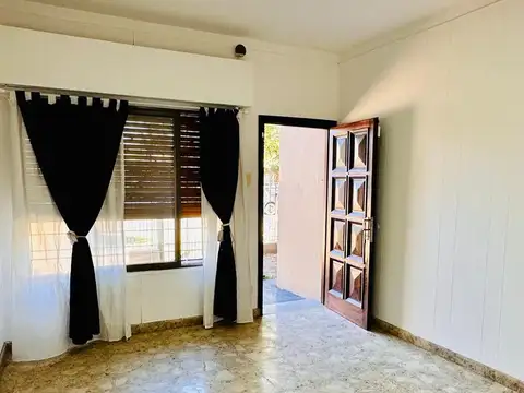 Casa en Venta en Quilmes, USD 88.000