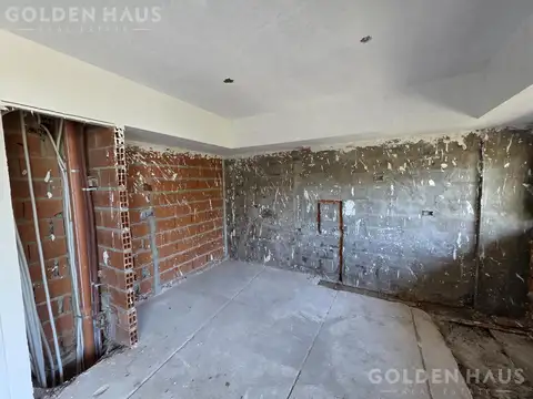 Departamento 4 ambientes con 2 baños