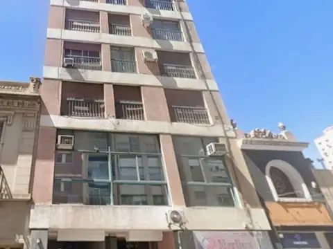 Departamento de 2 dormitorios + cochera en venta - Mitre 117