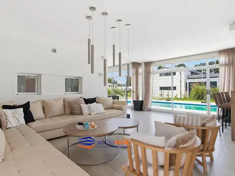 Casa en Venta en Fincas de Alvarez,Barrio Cerrado,Francisco Alvarez