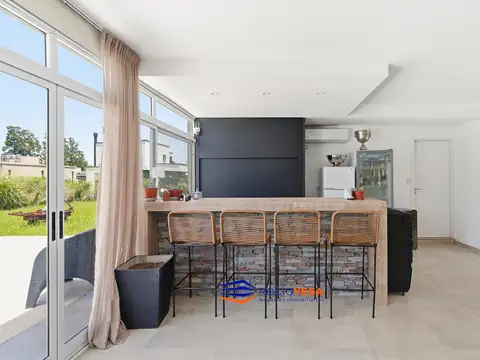 Casa en Venta en Moreno, USD 295.000