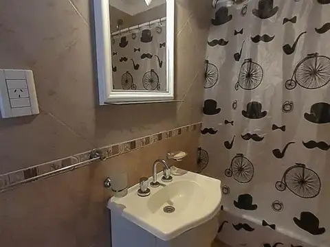 Depto Tipo Casa 3 ambientes con 1 baño