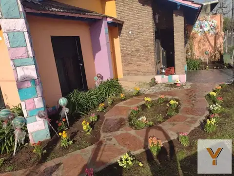 Casa en venta - 3 Dormitorios 2 Baños - 600Mts2 - Bella Vista, San Miguel